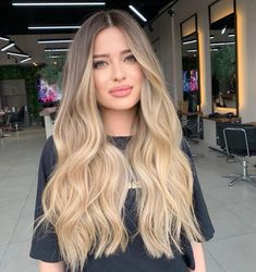 Balayage Light Blonde, Graduation Hair, Color Rubio, Graduation Hairstyles, Light Blonde, Rapunzel, Hair Inspo, Balayage