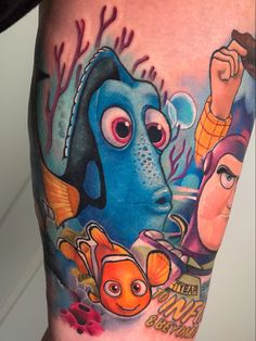 Dory Marley finding nemo alla ricerca di nemo Disney tattoo tatuaggio colorato colored colour Dory Tattoo, Nemo Dory, Disney Tattoo, Disney Tattoos, Finding Nemo, Tattoo Ink, Life Tattoos, Tattoo On, Ink Art