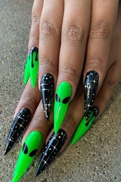 Alien Nails, Witchy Nails, Space Nails, Gothic Nails, Grunge Nails, Luxury Nails, Fire Nails, Pretty Acrylic Nails