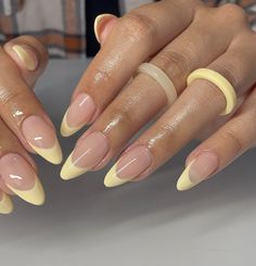 Classy Acrylic Nails, Almond Acrylic Nails, Oval Nails, Fire Nails, Pretty Acrylic Nails, Nail Arts, Short Acrylic Nails, French Tip Nails, Cute Acrylic Nails