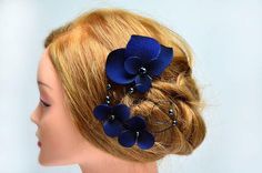 Navy blue fascinator Flower Corsage headpiece by MyArtDeco on Etsy, $24.00 Blue Handmade Flower Hair Accessories For Weddings, Blue Handmade Flower Wedding Hair Accessories, Elegant Blue Fascinator With Handmade Flowers, Elegant Blue Headpiece With Handmade Flowers, Elegant Blue Hair Accessories For Evening, Blue Hair Clip, Floral Fascinator, Navy Blue Fascinator, Hair Clip Wedding