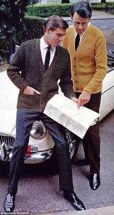 These men are pictured in a publicity shot in 1966 (left) wearing shirts, ties and knitted... 60s Outfits, 1960s Outfits, Teddy Boys, Swinging Sixties