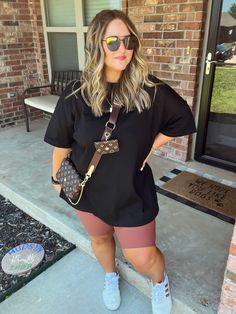 Oversized T Shirt Plus Size, 2023 Women’s Style, Oversized Shirt Plus Size Outfit, Oversized T Shirt Summer Outfit, Cute Midsize Summer Outfits, Comfy Casual Summer Outfits Plus Size, Big Women Fashion Plus Size Outfits, Plus Size Tshirt Outfits, Plus Size Oversized Shirt Outfit