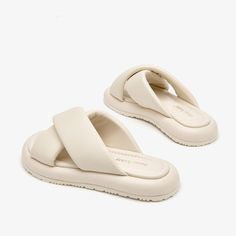 Experience comfort like never before with these Leisure Soft Comfy Cloud Slides Slipper. The unique design features a cloud-like sole that provides a plush and cushioned feel with every step. The soft and breathable upper ensures your feet stay cool and comfortable, while the slip-on style allows for easy wear and removal,making these slippers perfect for both indoor and outdoor use. Upper Material: Sheepskin Lining Material: Sheepskin Outsole Material: Rubber Foam Insole Material: Sheepkin Heel 2025 Outfits, Slipper For Women, Trendy Slippers, Cloud Slides, Pu Heels, Stay Cool, Slide Slipper, Easy Wear, Design Features