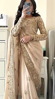 Spirit Jeans, Desi Dress, Latest Bridal Dresses, Fancy Sarees Party Wear, 2024 Outfits, Traditional Indian Dress, Desi Fashion Casual