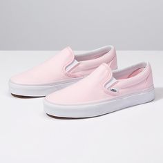 Vans Wallpaper, Cute Vans, Sneaker Outfits, Pink Vans, White Shoe, Womens Shoes High Heels, Pink Shoes, Sneakers Outfit, Classic Shoes