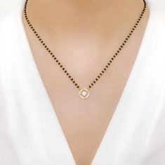 Vs Necklace, Mangalsutra Design, Gold Jewels Design, Black Beads Mangalsutra, Gold Bangles For Women, Diamond Mangalsutra, Black Beads Mangalsutra Design, Gold Earrings Models, Gold Mangalsutra Designs