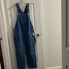 Old Navy Denim Overalls Size 16 Petite New With Tags Old Navy Pants, Denim Overalls, Navy Pants, Pant Jumpsuit, Size 16, Jumpsuit Romper, Old Navy, Overalls, Color Blue