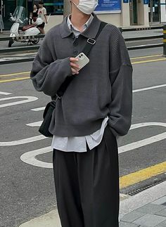 Chinese Men Street Fashion, Acubi Mens, Jeans Hoodie Outfit, Acubi Fashion Men, Outfits Ideas Korean, Winter Outfits Aesthetic Korean, Korean Black Outfit, Outfits Aesthetic Korean, Michael Aesthetic