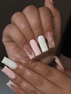 Nail Inspo Acrylic Winter, Nails Acrylic Classy Elegant, Birthday Winter Nails, Pink Winter Acrylic Nails, Baddie Nail Sets, Pink Christmas Acrylic Nails, Christmas Nails Pink And White, Winter Nails Square Short, White Sweater Nails