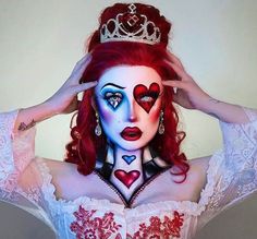 Queen Of Hearts Halloween Costume, Queen Of Hearts Makeup, Wonderland Makeup, Halloween Makeup Clown, Drag Make-up, Halloween Makeup Pretty, Cool Halloween Makeup