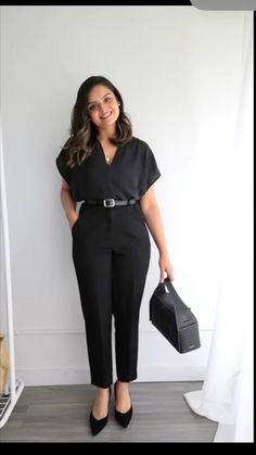 Smart Casual Outfit For Short Women, Business Attire For Short Women, Professional Attire Women Plus Size, Classic Style Midsize, Corporate Attire Midsize, Mid Size Formal Outfits, Government Office Outfits Women, Interview Outfit Midsize, Mid Size Office Wear