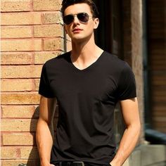 Cool V-neck Men's Ice Silk Tee Elevate your summer style with our men's ice silk t-shirt! This seamless, casual V-neck short sleeve shirt offers unbeatable comfort and a trendy look. Crafted from high-quality ice silk fabric, it's perfect for hot days, ensuring you stay fresh and stylish. Whether you're hitting the streets or just hanging out, this men's clothing essential adds a touch of streetwear flair to your wardrobe. Don't miss out on the ultimate blend of fashion and comfort. Upgrade your Silk Tee, Silk T Shirt, Streetwear Summer, Youth Sports, Short T Shirt, Collar Tshirt, Tee Shirt Homme, Summer Black, Sports Tees