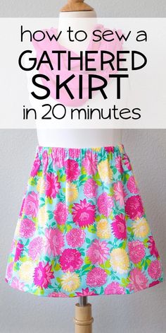 a dress on a mannequin with the words how to sew a gathered skirt in 20 minutes