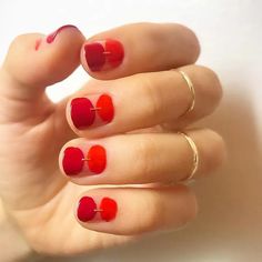 Minimalist Nails Red, Betina Goldstein, Silhouette Nails, Matt Nails, Red Nail Art Designs, Evil Eye Nails, Eye Nail Art, Red Nail Art, Minimalist Nail Art