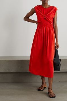 TOVE's motivation is "to curate a collection of elevated feminine pieces, with distinct silhouettes that transition seamlessly between occasions." This 'Mahaney' dress is made from pure red silk and has an artfully twisted neckline. Working in perfect harmony with the lightweight natural fabric, the smocked waistband ensures nothing but total comfort. Pure Silk Dress, Viral On Tiktok, Luxury Women Fashion, Black Tie Wedding, Silk Midi Dress, Natural Fabric, Red Midi Dress, Feminine Outfit, Red Silk