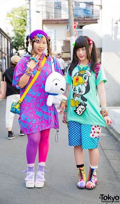 Harajuku Girls in Colorful Fashion w/ Super Lovers, Monomania, WEGO & Grand Ground (Tokyo Fashion, 2015) Decora Accessories, Pop Kei, Pastel Kidcore, Vintage Concept, Harajuku Punk