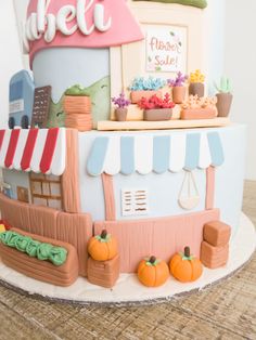 there is a cake that looks like a store