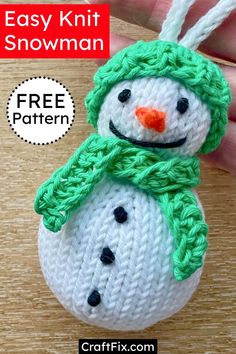 a crocheted snowman ornament is shown with the text easy knit snowman