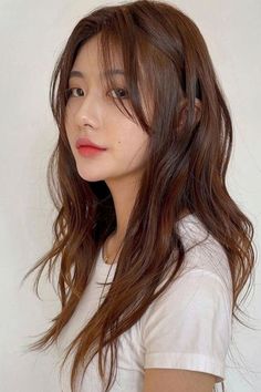 How To Cut Asian Hair & What Should You Know About Them? Korean Hair Color, Asian Haircut, Hair Inspiration Long, Hairstyles For Layered Hair, Haircuts For Medium Hair, Haircuts Straight Hair, Haircuts For Long Hair, Asian Hair, Cut My Hair