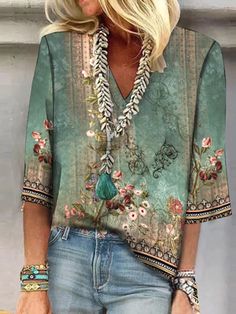 V Neck Loose Casual Floral Printed Shirt Winter Blouses, Three Quarter Sleeve Tops, Women Blouses Fashion, Top Outfit, Estilo Chic, V Neck Blouse, Casual Blouse, Green Flowers, Blouse Styles