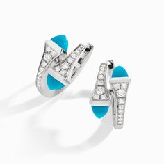 Cleo Diamond Huggie Earrings White Gold – Marli New York Huggie Earrings Gold, Earrings White Gold, Diamond Huggie Earrings, Classy Jewelry, Hinged Bracelet, Jewelry Lookbook, Diamond Hoop Earrings, Huggie Earrings, Blue Chalcedony