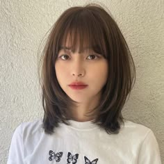 Middle Haircut Korean, Middle Haircut For Women, Middle Haircut, Middle Hair, Women Haircuts, Easy Hairstyles For Thick Hair