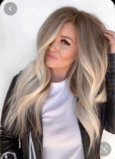 Platinový Blond, Hairstyles Blonde, Blond Balayage, Money Piece, Blonde Hairstyles, Balayage Blonde, Ash Blonde Hair, Frontal Hairstyles, Platinum Blonde Hair