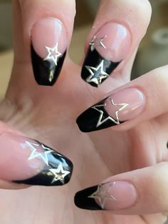 Black And White Nails, Punk Nails, Cute Simple Nails, Goth Nails, Grunge Nails, Y2k Nails, Really Cute Nails, Nails Polish