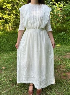 Elegant Victorian Dress For Summer Garden Party, Spring Formal Victorian Dress, Spring Prairie Dress For Daywear, Spring Prairie Daywear Dresses, Elegant Summer Victorian Wedding Dress, Spring Elegant Victorian Dress With Empire Waist, White Victorian Dress For Summer Garden Party, White Victorian Dress For Garden Party, Spring Victorian Vintage Dress