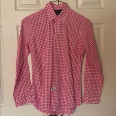 Never Worn Pink Checkered Shirt White Fitted Preppy Shirt, Pink Long Sleeve Preppy Shirt, Fitted Preppy White Shirt, Preppy Long Sleeve Shirt For Spring, Preppy Cotton Fitted Shirt, Fitted Cotton Preppy Shirt, Pink Checkered, Checkered Shirt, Ralph Lauren Shirt