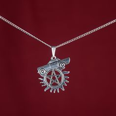 "\"I don't understand that reference.\" This handmade Cas necklace with tie charms is perfect for any Castiel fan, cosplayer, or Supernatural enthusiast! Length charm: 3cm  Material: Sterling Silver, Stainless Steel 18K Gold Plated, Stainless Steel, Stainless Steel Gunmetal, Leather Cord and Iron (Color: Gold, Silver, Bronze, Gunmetal) Pictures are taken with \"Short\"(45cm / 17,7 inch) length necklace chains Length Necklace chains:  Choker/ 35cm/ 13,8 inch Short/ 45cm / 17,7 inch  (Leather Cord Lengths) Mid / 55cm / 21,6 inch (Sterling Silver Length) Long / 65cm / 25,6 inch Custom length options are available! ♦️colors might be different due to light and angle♦️ Prio German shipping/Tracked shipping everywhere else Free Shipping on orders over 35€ worldwide with code \"ISHIPIT35\"!" Supernatural Jewelry, Fandom Jewelry, Star Chain, Necklace Chain Lengths, Castiel, Leather Cord, Chains Necklace, Supernatural, Charm Necklace