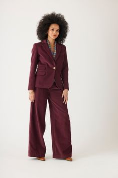 This double pocket blazer is the epitome of cool. Cut similarly to our classic Bianca Blazer, the Tilda is a little shorter for a slightly shrunken silhouette. In our crisp yet supple cotton corduory in rich jewel tones, it pairs perfectly with the Amandine pant for a suiting look, but also gives a touch of polished sophistication to just about any outfit. Product Details: Tailored jackets Slightly shrunken fit Mother of pearl button closure and cuff Double Pocket Partially lined 100% Cotton Dry Fit Mother, Rich Jewel Tones, Nyc Clothes, Fabric Accessories, Outerwear Outfit, Lingerie Accessories, Summer Suits, Knitwear Tops, Tailored Jacket