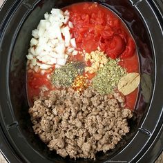 the ingredients for this slow cooker meat stew are mixed together