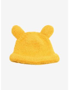 Crochet Hat Toddler, Winnie The Pooh Crochet, Pooh Plush, Winnie The Pooh Cartoon, Winnie The Pooh Plush, Disney Winnie The Pooh, Cold Weather Accessories, Knit Beanie, Hot Topic