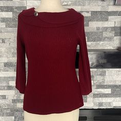 This Laura Scott Sweater Is A Must-Have For Any Fashion-Forward Woman. With A Collared Neckline And 3/4 Sleeves, It's Perfect For A Variety Of Occasions, From Travel To Workwear To Parties. The Lightweight, Knit Fabric Makes It Ideal For Fall, Winter, And Spring, While The Tight-Knit Style And Colorful Pattern Add A Touch Of Modern Flair. The Sweater Is Made Of Acrylic Material And Features A Pullover Style, With Casual Sleeve Type And See-Through Accents. The Sweater Is Hand Wash Only, And The Winter Workwear Top With 3/4 Sleeves, Winter Workwear Tops With 3/4 Sleeve, 3/4 Sleeve Tops For Winter Workwear, Chic Winter Tops With 3/4 Sleeves, Red 3/4 Sleeve Tops For Work, Laura Scott, Knit Style, Sweater Women, Lightweight Knit