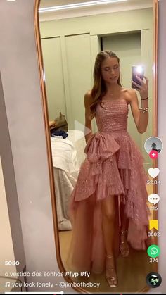 Hi Friends Some Surprise able Thing is waiting for you. 15th Birthday Dresses, 15th Birthday Outfit Ideas, Prom Dress Inspo, Stunning Prom Dresses, Prom Dress Inspiration, Cute Prom Dresses, Pretty Prom Dresses, Grad Dresses, Different Kinds