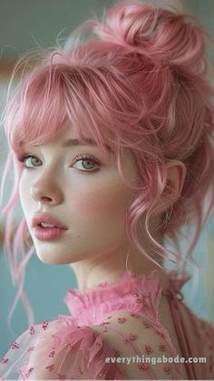 Rose Hairstyle, Short Hair Inspiration, Hair For Round Face Shape, Fairy Goddess, Trendy Short Hairstyles, Bold Hair Color, Pastel Pink Hair, Haircut Inspiration, Round Face Shape