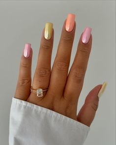 Pink Combos Beautiful Nails Design #unhas #unhaslindas #unhasdecoradas #unhasmarvelhosa #perfectnails #delicatednails #decoratednails #beautifulnails #unhasesmaltadas #nailart #nails! #nailsdesign #nailsart Multicolour Nails, Pastel Nails, Beautiful Nail Designs, Nude Nails, Almond Nails, Blue Nails, Red Nails, Spring Nails