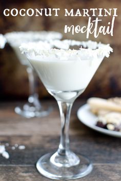 Feeling festive but not drinking? This sweet creamy coconut mocktail is just what you need! #artfrommytable #mocktails Coconut Martini, Holiday Drinks Alcohol Christmas, Christmas Drinks Nonalcoholic, Popular Food Recipes, Holiday Drinks Alcohol, Festive Holiday Drinks, Christmas Drinks Alcohol Recipes, Coconut Creme