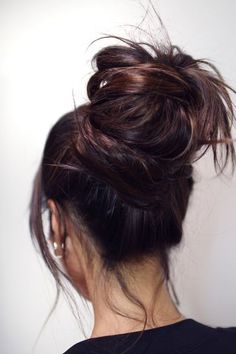 Bun hairstyles, Bun hairstyles for long hair, Bun hairstyles easy, Updos for medium length hair, Updos for long hair, Updos, Updos for short hair, Updos hairstyles, Bun styles for long hair, Bun styles for long hair easy updo, Bun styles for long hair top Cute Messy Bun Hairstyles, Hair Color Ideas For Brunettes Balayage, Brunette Hair Color With Highlights, Updos Hairstyles, Simple Bun, Nbr Extensions, Easy Updos For Long Hair, Updo Bun, Easy Updo