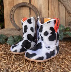 Baby cowgirl leather cow print faux round toe boots with side zipper Baby Cowgirl, Baby Cowboy Boots, Born Boots, Black Leather Cowboy Boots, Cowboy Baby, Western Babies, Wellies Boots, Faux Leather Boots, Baby Cowboy