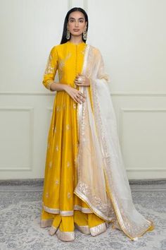 Shop for Sheetal Batra Yellow Silk Chanderi Anarkali Set for Women Online at Aza Fashions Sheetal Batra, Kashmiri Tilla Embroidery, Tulle Pants, Garara Suit, Chanderi Anarkali, Tilla Embroidery, Anarkali Designs, Partywear Suits, Desi Clothing