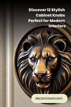 Stylish lion's head cabinet knob design against a dark background with text promoting modern interior décor. Handleless Cabinets, Sleek Cabinet, Modern Hardware, Integrated Handles, Bronze Hardware, Modern Interiors, Sleek Fashion