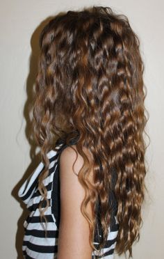 Hair Cuts 2017, Crimped Hair, Medium Length Hair With Layers, Cute Hairstyles For Medium Hair, Hair Styles 2017, Medium Hair Cuts, Hair Waves, Layered Hair, Down Hairstyles