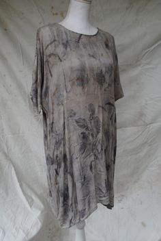 A flowing 'One size fits all' dress, from small to large. I naturally dyed this upcycled dress using a mix of leaves that were gathered on Darug and Gundungurra country in the Blue Mountains, Australia.  100% rayon. The natural plant dyes can be kept bright and fresh by hand washing this item in cold water and drying in the shade. Relaxed Fit Tunic Dress With Natural Dye, Spring Flowy Dresses With Natural Dye, Flowy Spring Dresses With Natural Dye, Bohemian Short Sleeve Dresses In Natural Dye, Blue Mountains Australia, Upcycled Dress, The Blue Mountains, Blue Mountains, Plant Dyes