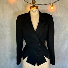 Excellent Condition!!- Double Breasted - Black Wool - 90s - Clawhammer Lapel And Notched Hem - Size 36 26 " Waist 34" Bust 23" Sleeve With 3" Inside Cuff 25" Center Back To Hem Fitted Black Blazer For Streetwear, Edgy Fitted Formal Blazer, Edgy Fitted Blazer For Formal Occasions, Classic Fitted Streetwear Blazer, Classic Fitted Blazer For Streetwear, Fitted Long Sleeve Blazer For Streetwear, Thierry Mugler 90s, Mugler 90s, Thierry Mugler