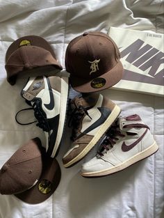 Burberry Aesthetic, Zapatillas Nike Basketball, Jordans Aesthetic, Trendy Boy Outfits, Men Stylish Dress, Guys Clothing Styles, Fresh Shoes