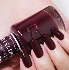 Daisy Nail Polish Colors, Dnd Gel Polish Colors Dark, Dnd Fall Nail Colors 2023, Fall Nails Dnd Gel, Dnd Fall Gel Polish Colors