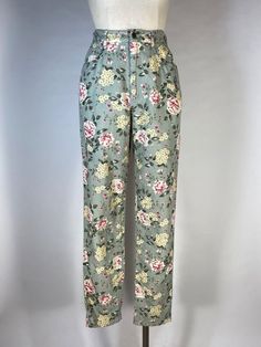 Vintage 1990's cotton & LINEN blend floral print high waist pants by Talbots 6 Retro High Waist Floral Print Pants, Retro High Waist Floral Pants, Vintage Cotton Pants With Floral Print, Vintage Wide Leg Floral Print Pants, Vintage Wide Leg Pants With Floral Print, Vintage Floral Print Straight Leg Bottoms, Vintage Floral Print Summer Pants, High-waisted Floral Print Cotton Pants, Floral Print High-waisted Cotton Pants